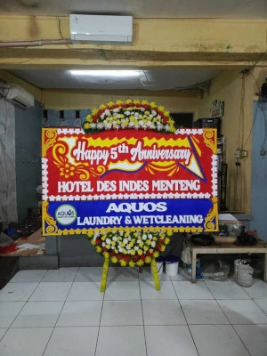 Papan Bunga di Karah Jambangan